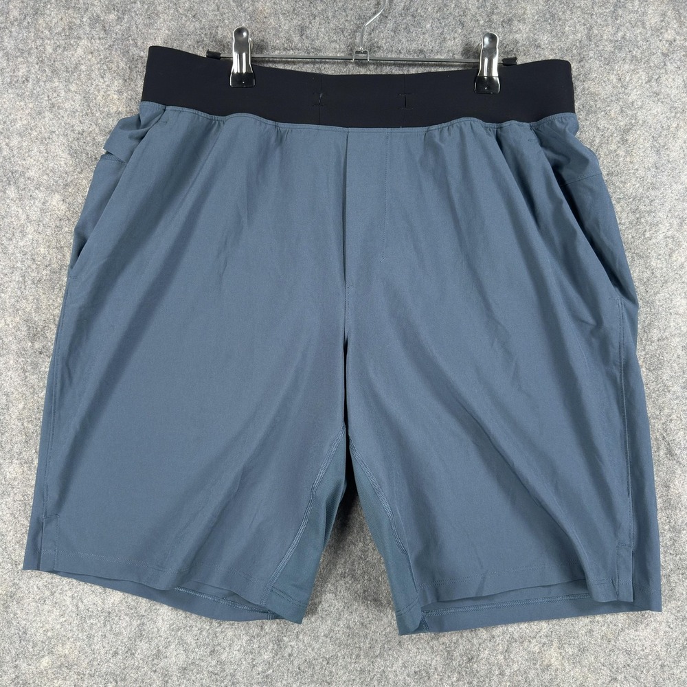 Lululemon T.H.E. Shorts Mens Large Blue 9 Inch Athletic Stretch Linerless